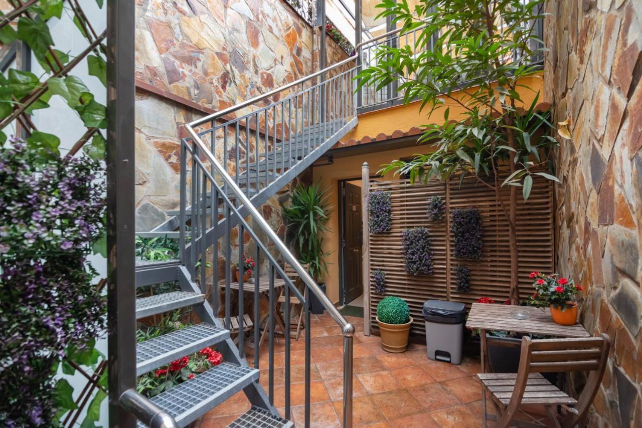 Hostal House Barcelona Exterior foto